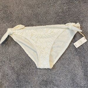 NEW Aerie Women's White Crochet Side tie Swim Bikini Bottom Size Medium